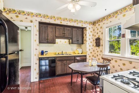 Tiny photo for 1620 Hyde Park Avenue, Waukegan, IL 60085 (MLS # 12464047)