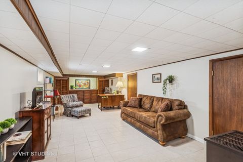 Tiny photo for 1620 Hyde Park Avenue, Waukegan, IL 60085 (MLS # 12464047)