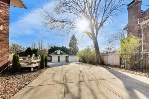 Tiny photo for 823 Jackson Avenue, River Forest, IL 60305 (MLS # 12609546)