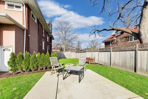 Tiny photo for 823 Jackson Avenue, River Forest, IL 60305 (MLS # 12609546)