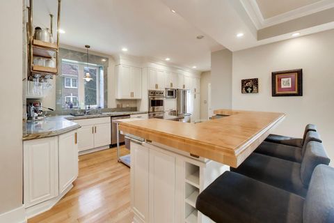 Tiny photo for 823 Jackson Avenue, River Forest, IL 60305 (MLS # 12609546)