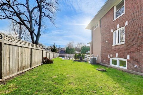 Tiny photo for 823 Jackson Avenue, River Forest, IL 60305 (MLS # 12609546)