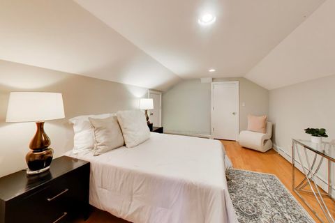 Tiny photo for 823 Jackson Avenue, River Forest, IL 60305 (MLS # 12609546)