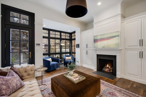 Tiny photo for 75 E ELM Street, Chicago, IL 60611 (MLS # 12553514)