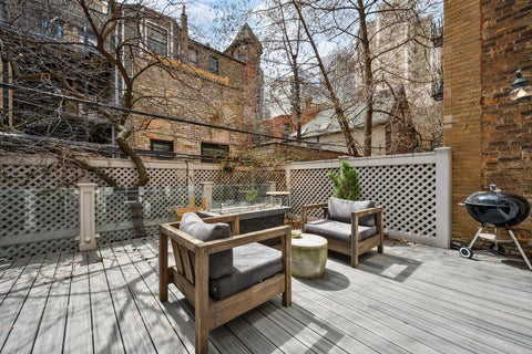 Tiny photo for 75 E ELM Street, Chicago, IL 60611 (MLS # 12553514)