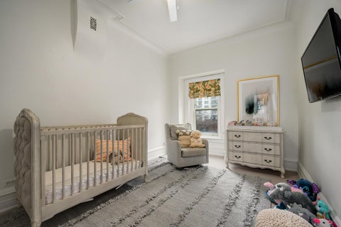 Tiny photo for 75 E ELM Street, Chicago, IL 60611 (MLS # 12553514)