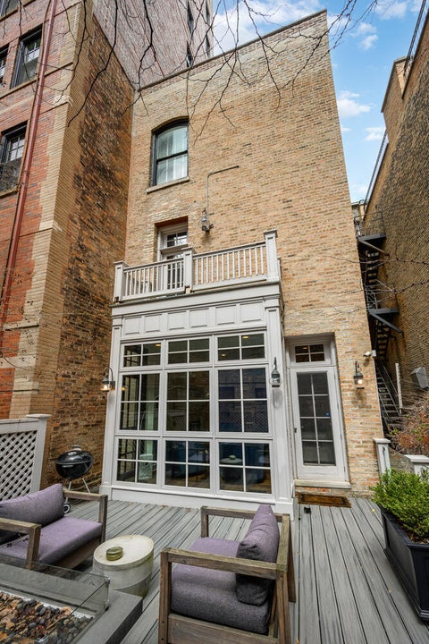 Tiny photo for 75 E ELM Street, Chicago, IL 60611 (MLS # 12553514)