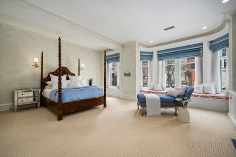 Tiny photo for 75 E ELM Street, Chicago, IL 60611 (MLS # 12553514)