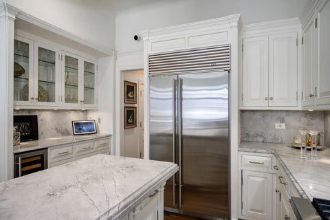 Tiny photo for 75 E ELM Street, Chicago, IL 60611 (MLS # 12553514)