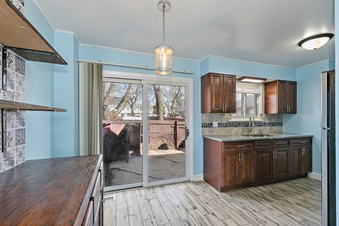 Tiny photo for 426 Greentree Lane, Bolingbrook, IL 60440 (MLS # 12605418)