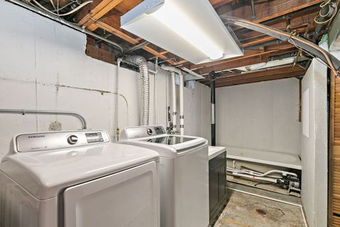 Tiny photo for 426 Greentree Lane, Bolingbrook, IL 60440 (MLS # 12605418)