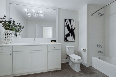 Tiny photo for 567 Hannah Lane, Hinsdale, IL 60521 (MLS # 12555747)