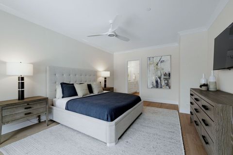 Tiny photo for 567 Hannah Lane, Hinsdale, IL 60521 (MLS # 12555747)