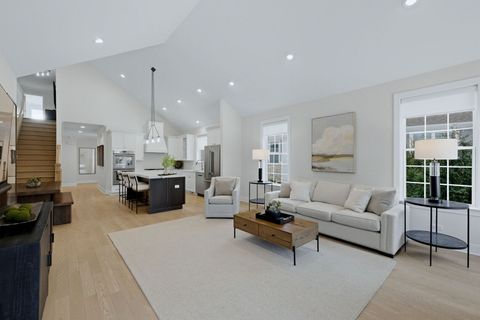 Tiny photo for 567 Hannah Lane, Hinsdale, IL 60521 (MLS # 12555747)