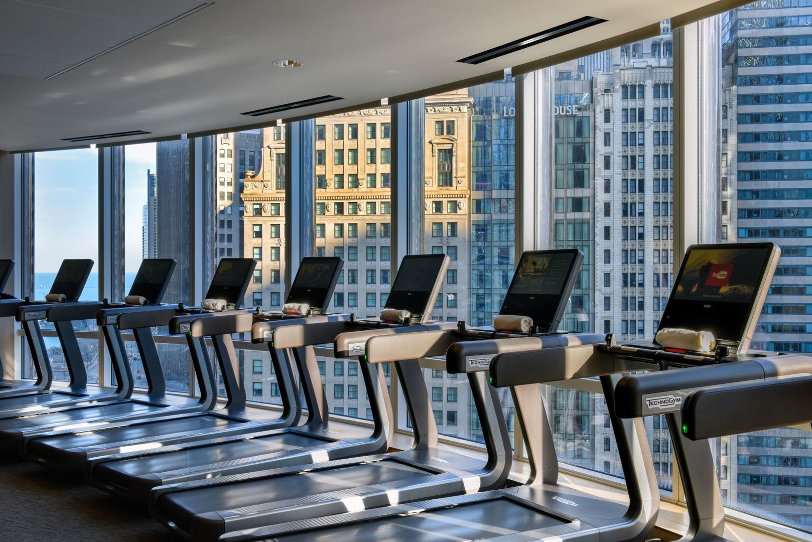 401 N Wabash Avenue 77B