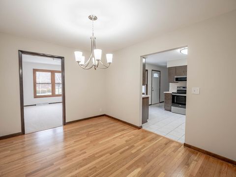 Tiny photo for 9836 W Paxton Drive, Beach Park, IL 60099 (MLS # 12543667)