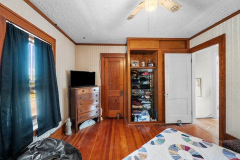 Tiny photo for 504 19th Avenue, Moline, IL 61265 (MLS # 12780263)