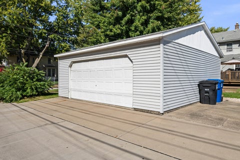 Tiny photo for 504 19th Avenue, Moline, IL 61265 (MLS # 12780263)