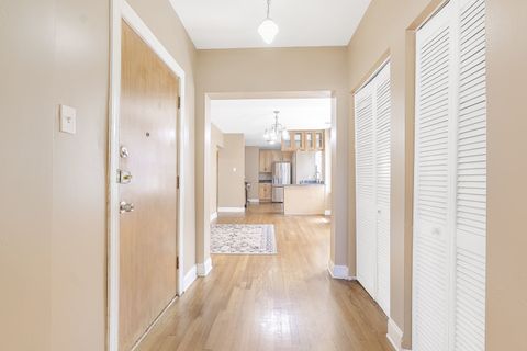 Tiny photo for 1747 W Pratt Boulevard #2N, Chicago, IL 60626 (MLS # 12690662)