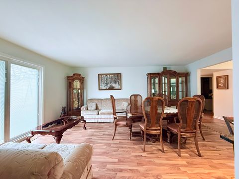 Tiny photo for 28 W Devon Avenue, Glendale Heights, IL 60139 (MLS # 12575678)