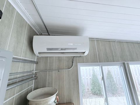 Tiny photo for 28 W Devon Avenue, Glendale Heights, IL 60139 (MLS # 12575678)