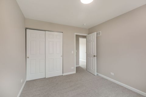 Tiny photo for 1283 Huntington Drive, Mundelein, IL 60060 (MLS # 12567976)