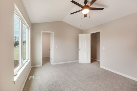 Tiny photo for 1283 Huntington Drive, Mundelein, IL 60060 (MLS # 12567976)