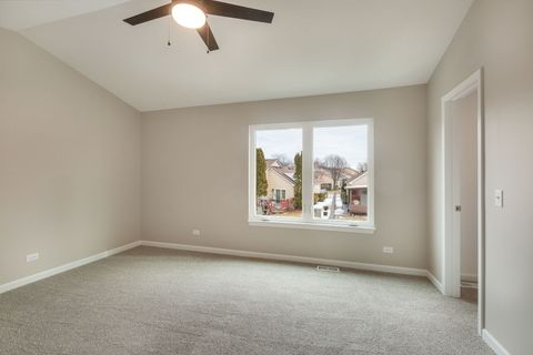 Tiny photo for 1283 Huntington Drive, Mundelein, IL 60060 (MLS # 12567976)