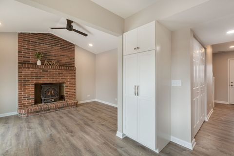 Tiny photo for 1283 Huntington Drive, Mundelein, IL 60060 (MLS # 12567976)