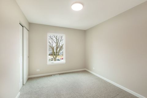 Tiny photo for 1283 Huntington Drive, Mundelein, IL 60060 (MLS # 12567976)