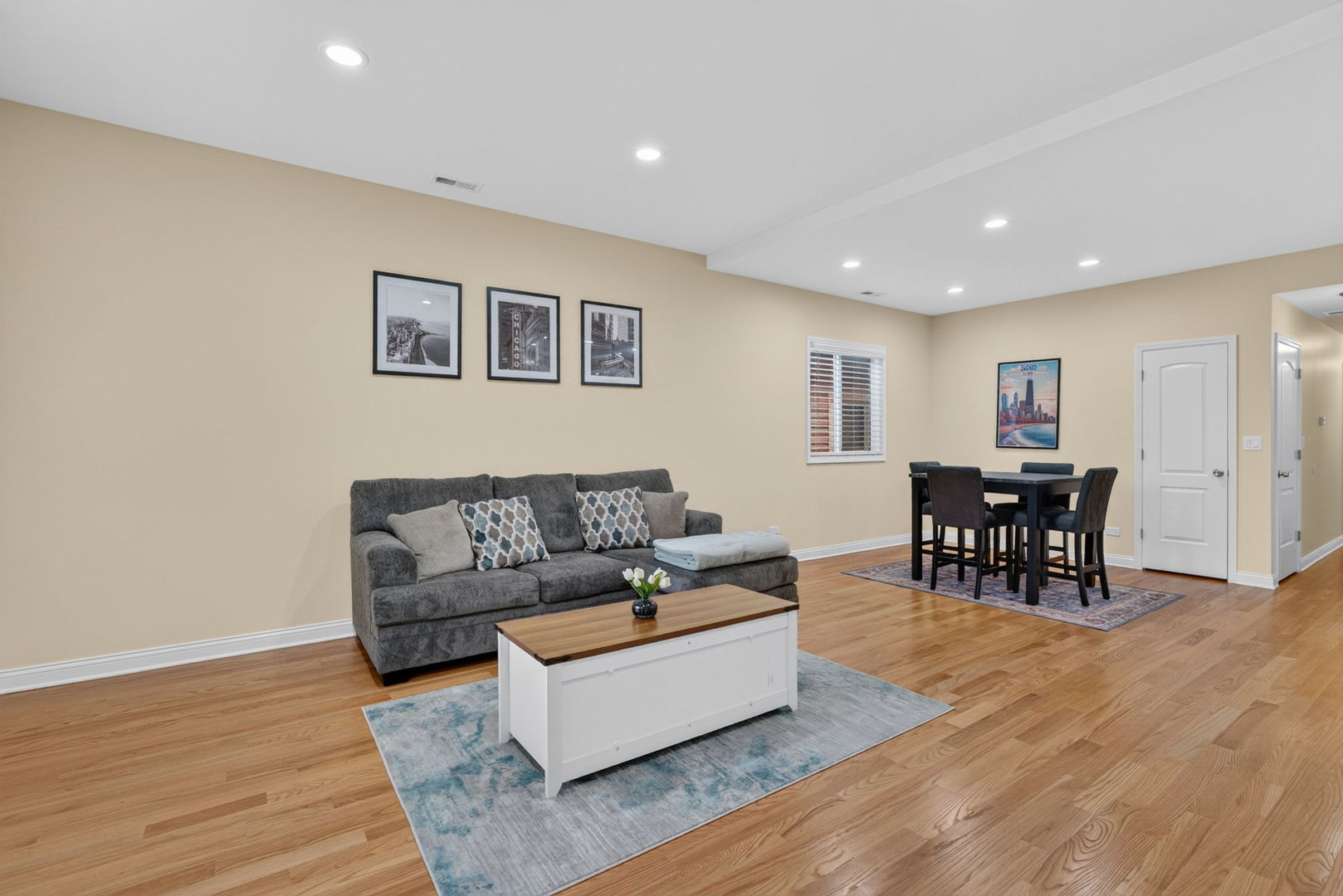 5431 W 30th Place