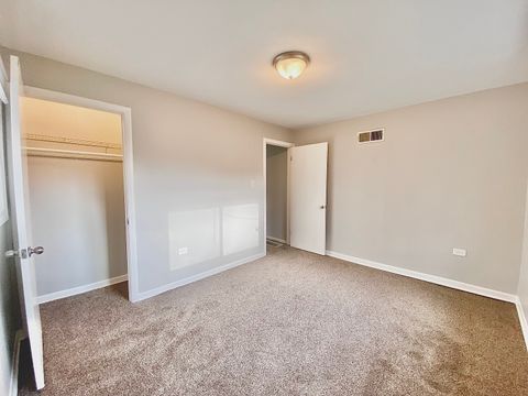 Tiny photo for 14622 Kenwood Avenue, Dolton, IL 60419 (MLS # 12487654)