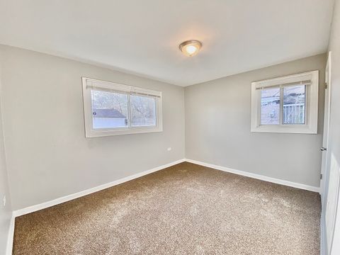 Tiny photo for 14622 Kenwood Avenue, Dolton, IL 60419 (MLS # 12487654)