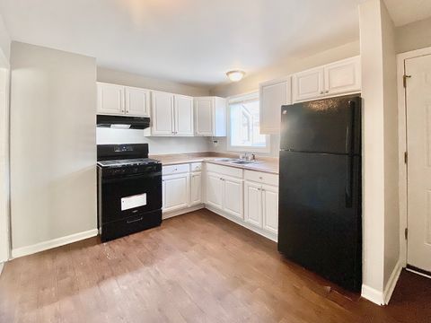 Tiny photo for 14622 Kenwood Avenue, Dolton, IL 60419 (MLS # 12487654)