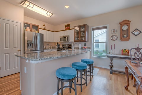 Tiny photo for 658 Indian Path Road, Grayslake, IL 60030 (MLS # 12795890)