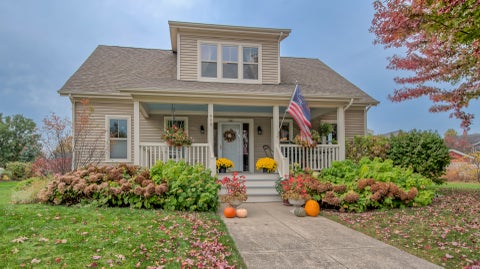 Tiny photo for 658 Indian Path Road, Grayslake, IL 60030 (MLS # 12795890)