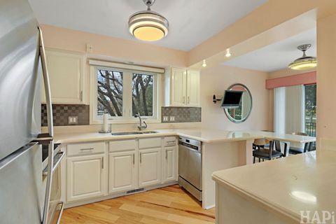 Tiny photo for 2060 N Charter Point Drive #0, Arlington Heights, IL 60004 (MLS # 12524791)