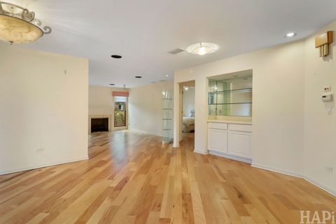 Tiny photo for 2060 N Charter Point Drive #0, Arlington Heights, IL 60004 (MLS # 12524791)