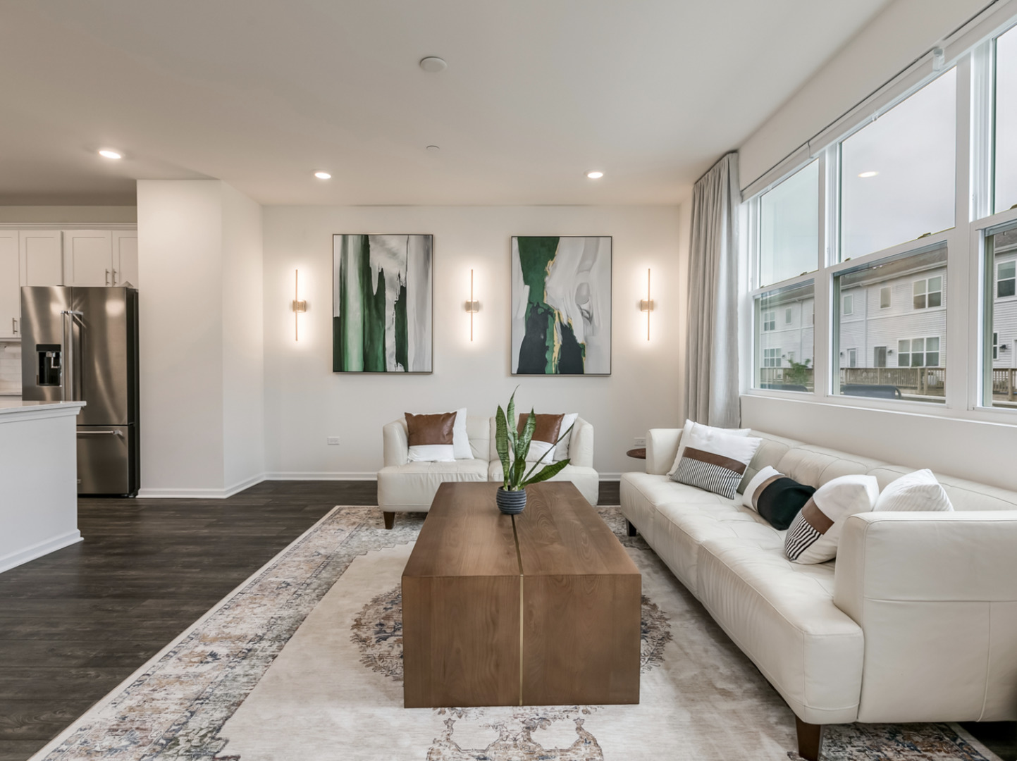 2718 Lily Lane