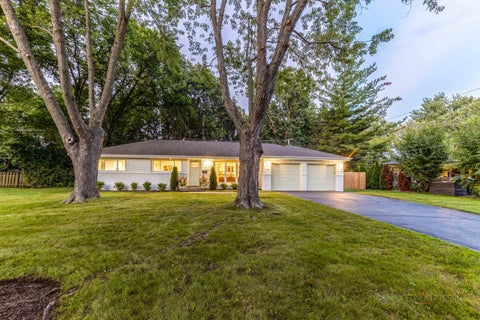 Tiny photo for 3319 Western Avenue, Highland Park, IL 60035 (MLS # 12750558)