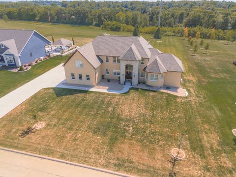 Tiny photo for 9491 Crossbow Drive, Bloomington, IL 61705 (MLS # 12460914)