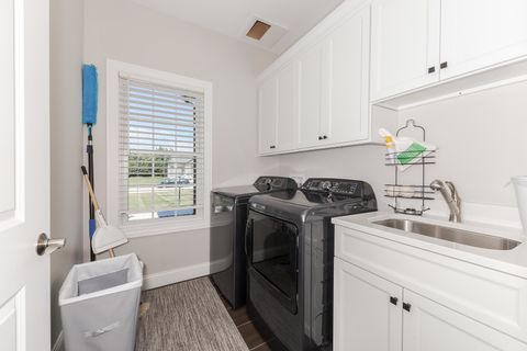 Tiny photo for 9491 Crossbow Drive, Bloomington, IL 61705 (MLS # 12460914)