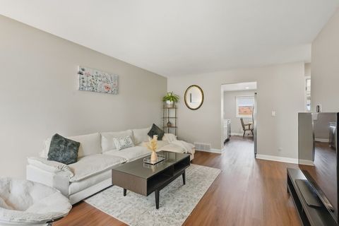 Tiny photo for 3098 Lynnwood Court, Streamwood, IL 60107 (MLS # 12491888)