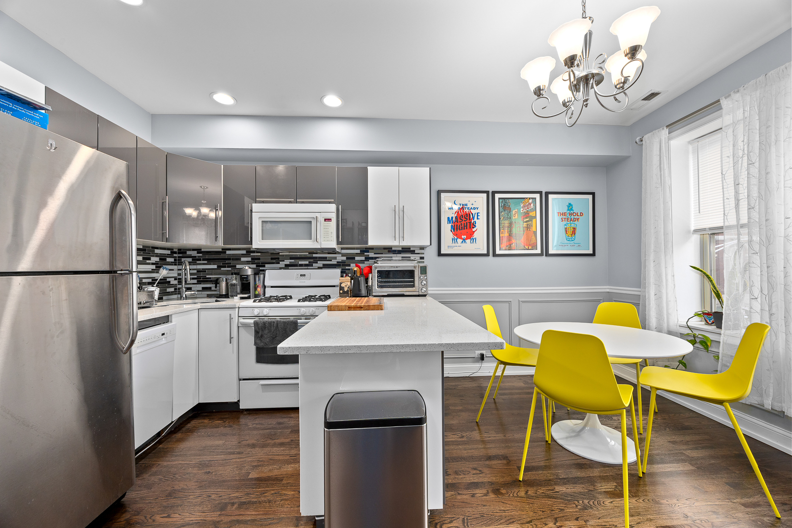 3648 W George Street