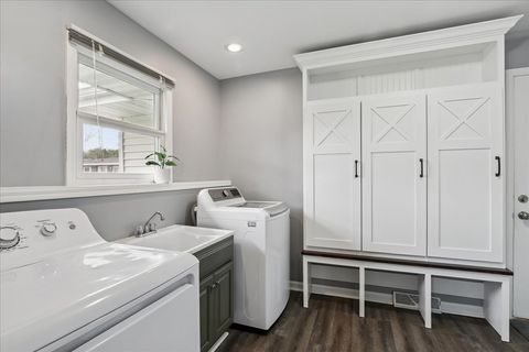 Tiny photo for 524 Park Avenue, Fox Lake, IL 60020 (MLS # 12656117)