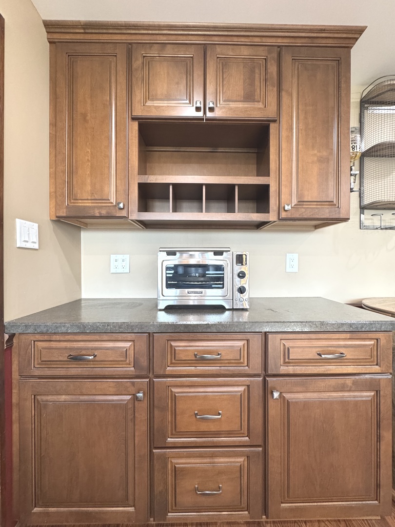 Bourbonnais, Illinois 60914, United States, 2 Bedrooms Bedrooms, ,3 BathroomsBathrooms,Residential,Active,236762