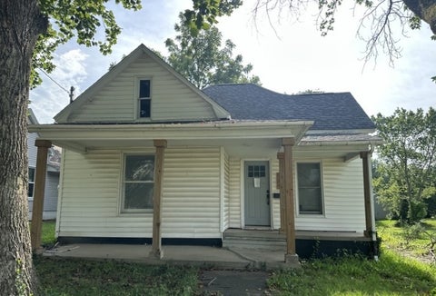 Photo of 706 N Victor Street, Christopher, IL 62822 (MLS # 12716721)