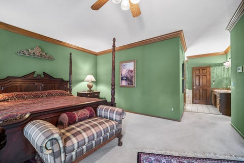 Tiny photo for 36W650 W Ridgewood Lane, St. Charles, IL 60175 (MLS # 12786286)
