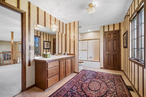 Tiny photo for 36W650 W Ridgewood Lane, St. Charles, IL 60175 (MLS # 12786286)
