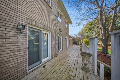 Tiny photo for 36W650 W Ridgewood Lane, St. Charles, IL 60175 (MLS # 12786286)
